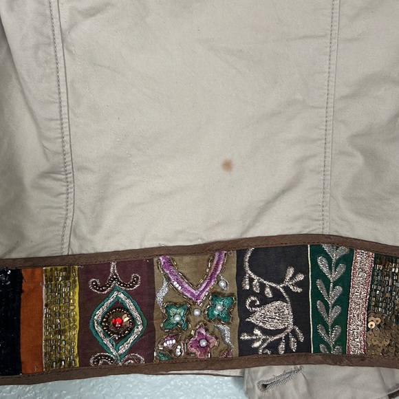 Jacket - Picture 5 of 5